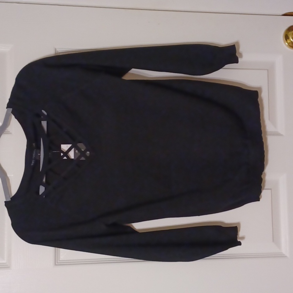 Two Twenty Five, sz S, black sweater with criss-cross design . NWT